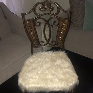 Faux fur make up chair